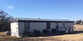 2 bed 1 bath Country home Gallery 1