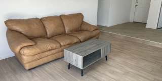 Room in 3 Bedroom Home at Southwest Dr Gallery 5