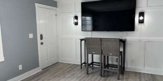 4127 Dolphin Drive - 1 Gallery 4