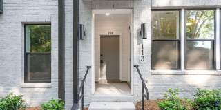 113 N Franklin St Gallery 1