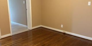 2208 White Oak Drive Gallery 21