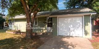 819 Stover Street Gallery 1