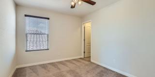 Dont Miss This Gorgeous 4 bed 3 bath plus Loft! Gallery 21