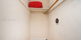 830 Euclid Ave Gallery 20