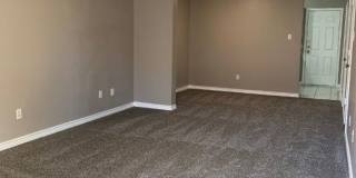 La Place Avenue H Gallery 1