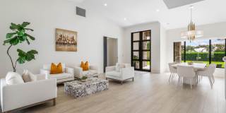 11173 Manatee Gallery 16