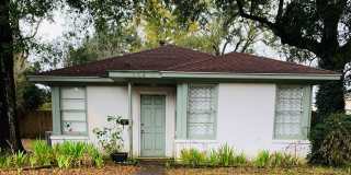 BILOXI - ADORABLE LITTLE COTTAGE - CLOSE TO KEESLER AND THE BEACH Gallery 1
