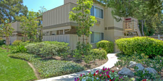 Highland Creek Apartment Homes Gallery 8