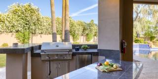 10775 E Sunnyside Dr Gallery 44