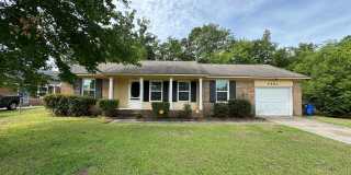 Charming 3 Bed 2 Bath Home Conveniently Located in Fayetteville Gallery 1