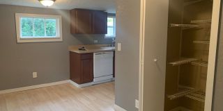 MOVE IN SPECIAL- Cozy Remodeled  1 Bed/1 Bath Home in Saint Cloud Gallery 16