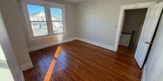 Charming 4bdrm/1.5bth Home Located in Richmond's North Highland Park w/Balcony!! Gallery 40