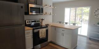 BEAUTIFUL 5 Bed 2 Bath South Boulder Home Available June 10! Gallery 7