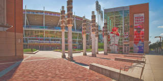 One Lytle Place Apartments Gallery 14