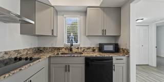 1625 SE Green Acres Circle Gallery 2