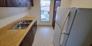 Large Studio Apartment - Unfurnished with AC Gallery 3