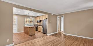 Beautiful Cherry Creek Condo Gallery 14