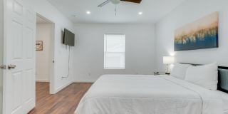 1039 Mckinley Ave Gallery 22