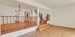 31 VALERIAN CT Gallery 12