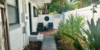 FULLY FURNISHED 2/2 OLD NE BUNGALOW - lease term through March 2027 Gallery 5