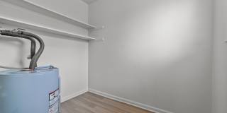 The Oaks Gate City Gallery 24