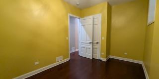 2150 W Monroe Street Gallery 74