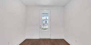 122 Woolley Court Gallery 3