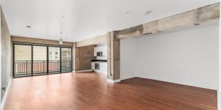 416 S SPRING St Gallery 6