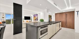 1147 Hillsboro Mile Gallery 11