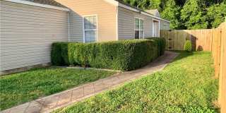 1907 S Pinewoods Drive Gallery 1