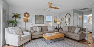 201 W Glenn Street Gallery 6