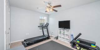 202 Wainwright Drive Gallery 20