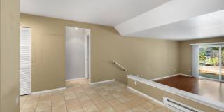 2bd/1.75ba Bellevue Condo Gallery 7