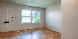 10233 SW Eastridge St Gallery 11