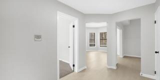 Commons - 5051 S Forrestville Gallery 45