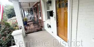 1910 D Street NE Gallery 21