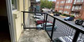 Ice House Lofts Gallery 26