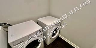 Beautiful Like New 4 Bed 4 Bath Home in Overland Park-Available in MAY!! Gallery 12