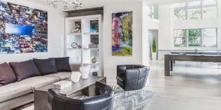 The Palmer Dadeland Gallery 33