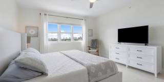 2650 Lake Shore Drive Gallery 15