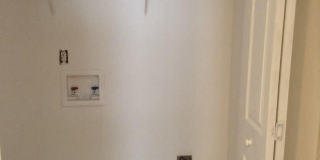 200 N Franklin Street Gallery 13