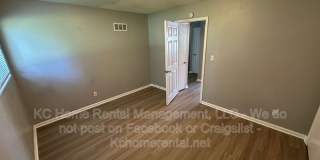 7227 Gilmore Avenue Gallery 18