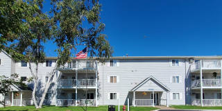 Lake Pointe Gallery 1