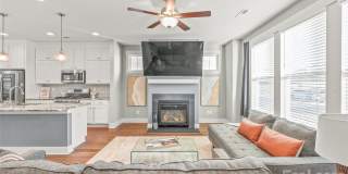 554 Amalfi Drive Gallery 4