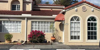 6992 NW 166th Ter Gallery 1