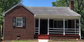 Adorable 3 bdrm/1.5 bath Home on a Corner Lot Across From Belmont Golf Course in Lakeside! Gallery 1