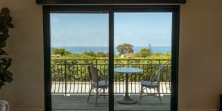 12 South Stonington Road Gallery 29