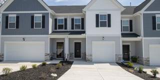 Beautiful 3-Bedroom Townhome with Modern Open-Concept Living Gallery 1