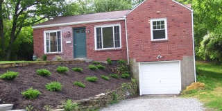 Beautiful Three Bedroom with Basement and Garage Gallery 1