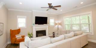 595 E L Ives Drive Gallery 8